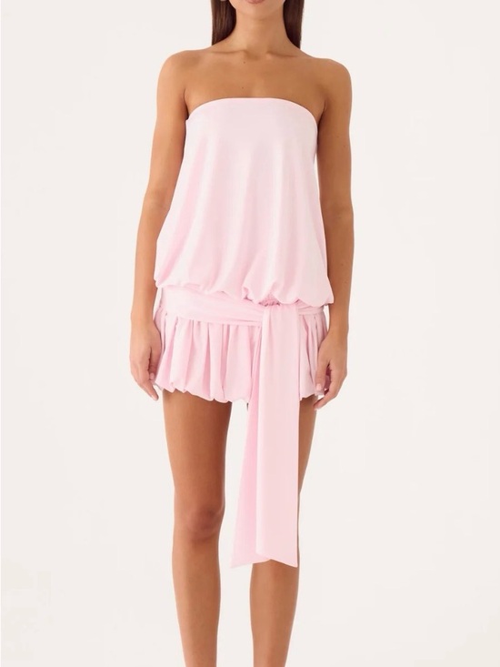 Peppermayo Dresses & Skirts - Peppermayo Mazie Pink Strapless mini dress with removable tie sash- never worn
